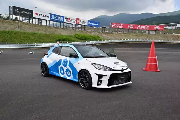 「トヨタの水素エンジンは想像以上に現実的！　「EV」や「FCV」以外の選択肢が重要なワケ」の画像