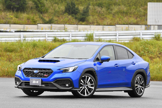 セダンは死せず！　いま乗らないと後悔する走りがシビれる絶品国産セダン４選