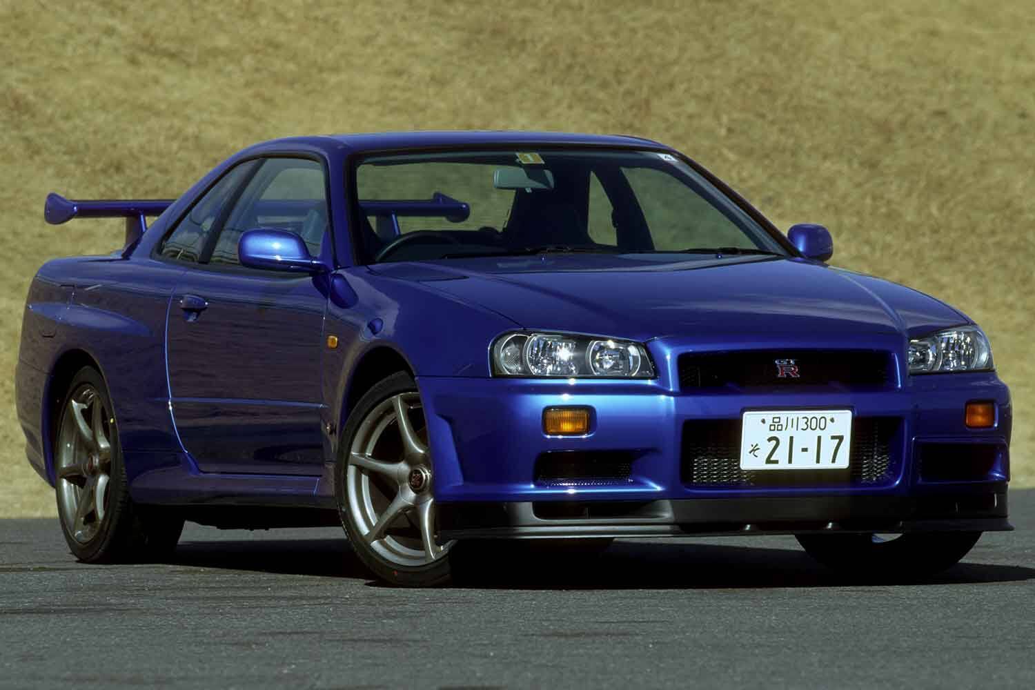 ついにR34GT-RもS15シルビアも該当……ってもう買えなくなる？　2024年に「25年ルール」が適用される国産車