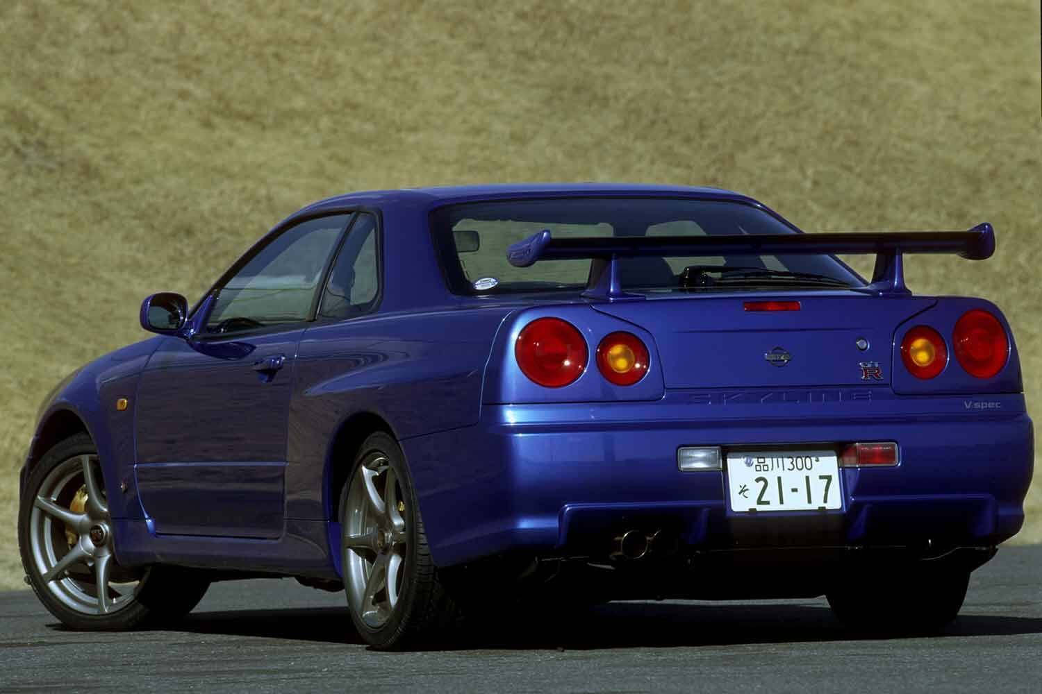 ついにR34GT-RもS15シルビアも該当……ってもう買えなくなる？　2024年に「25年ルール」が適用される国産車