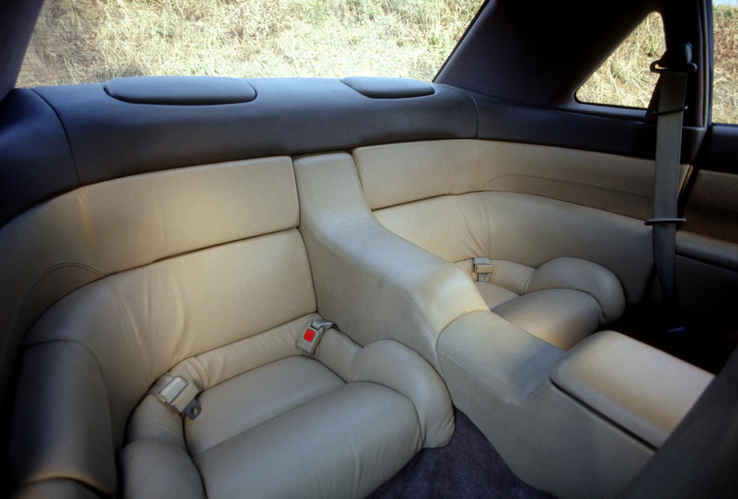 「昔はよかった」なんてオッサンみたいなことを言わざる得ない！　バブルっぷりがハンパない国産車３台がやっぱり凄すぎて笑う