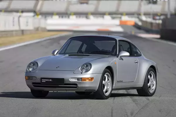 「消える前に「買えるなら」迷わず買い！　レーシングドライバーが感銘を受けた市販車エンジン５選と搭載車」の画像