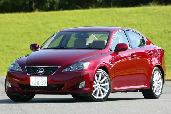 「消える前に「買えるなら」迷わず買い！　レーシングドライバーが感銘を受けた市販車エンジン５選と搭載車」の画像