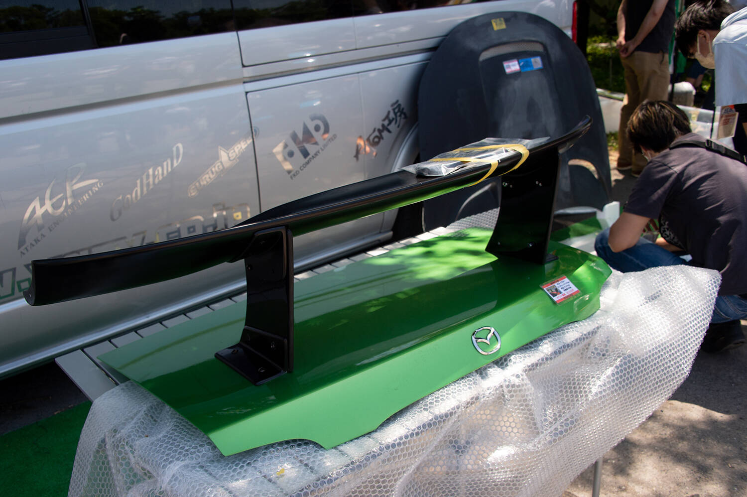 右も左もロードスターだらけ！　揃いも揃ったり1000台以上が集まる巨大ミーティングに潜入した