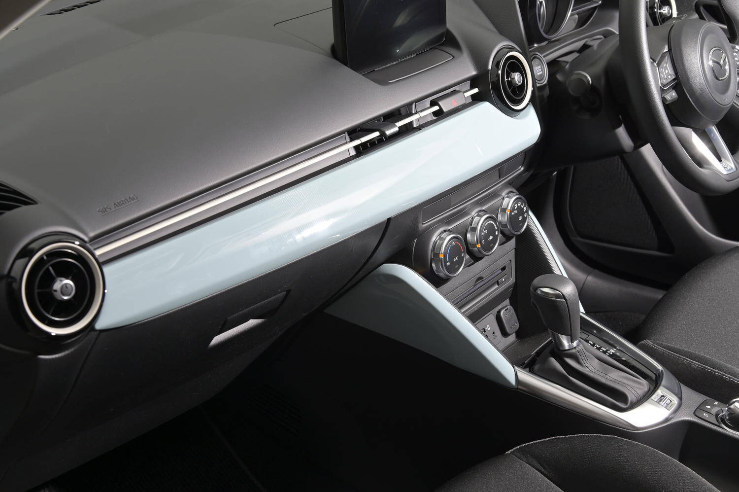 走らずともエコって凄くないか!?　大胆イメチェンした「MAZDA2」の「意識高い」っぷりに感動