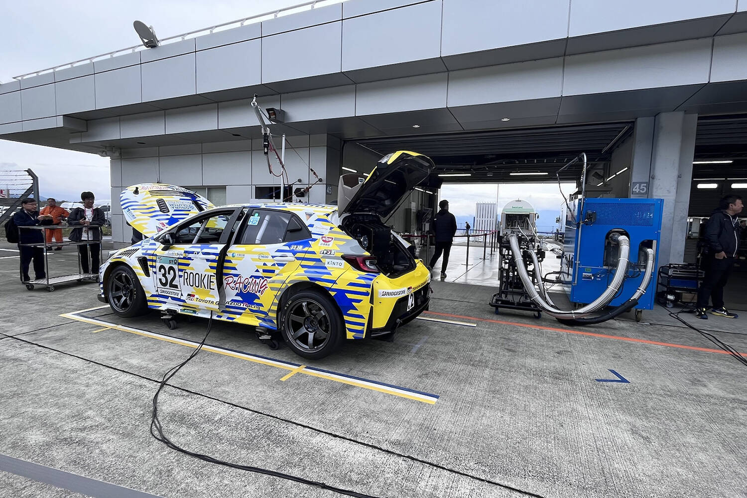 決まったルートを走る定期便トラックは「水素」との相性よし！　開発が進む２つのアプローチとは