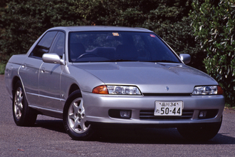 歴代スカイラインで一番デザインがいいのはどれ？　13代もの歴史のなかからプロが「R32」を選んだワケ