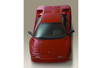 「テールランプが溶けた」「ドアが開かず閉じ込められた」！　スーパーカーらしい不具合のデパートだったランボルギーニ「ディアブロ」