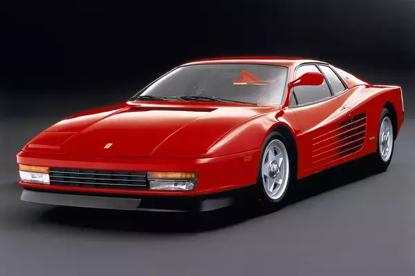 「偶然の一致……でもないんです！　時代や国が違うのにナゼか「ソックリ」な見た目のクルマ５組」の画像