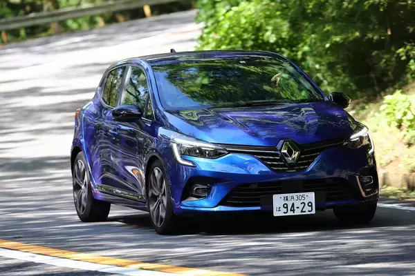 「ホンダ・シビック vs ルノー・ルーテシアのHEV対決！　ドッチが楽しくて燃費がいいのか徹底的に「走り比べ」てみた」の画像