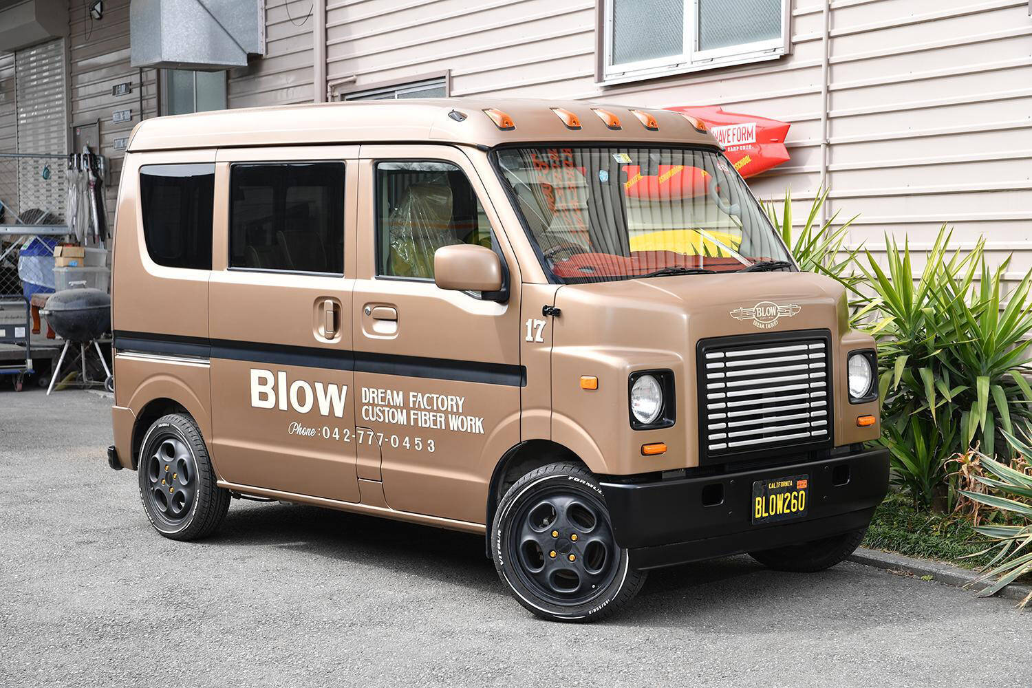 アウトドア無双はやっぱり「ハコ車」だった！　ちょっと買うのに勇気いるけど使い勝手で無敵感漂うクルマ３選