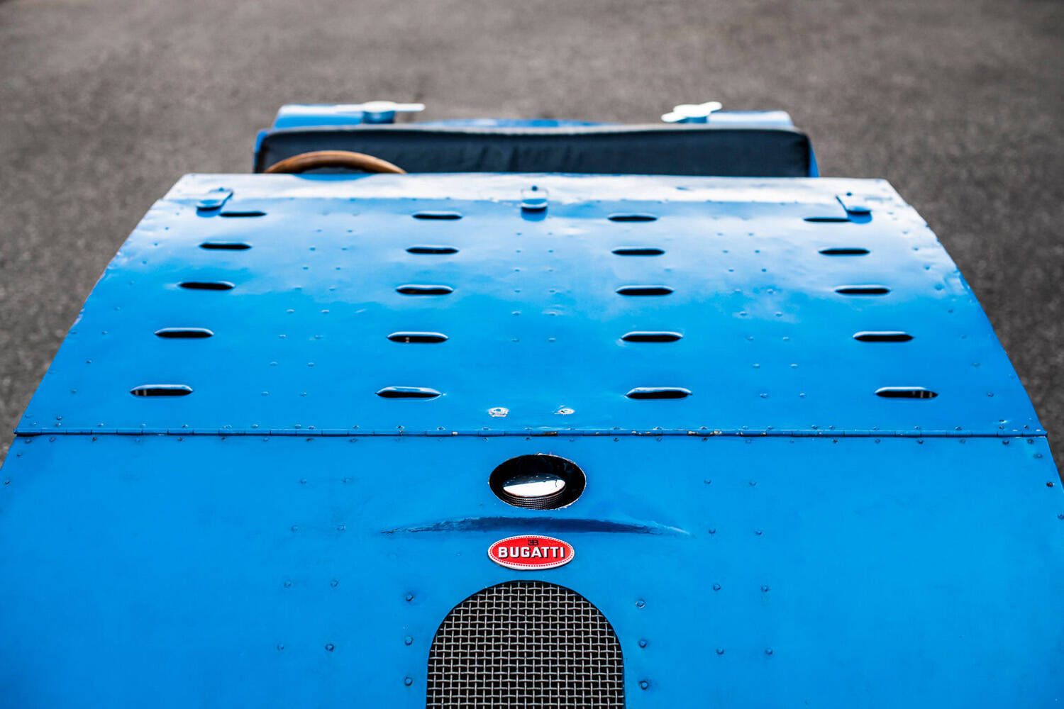 えっ？　そっちが前なの!?　ブガッティのレーシングカー「タイプ32」の形が謎すぎた