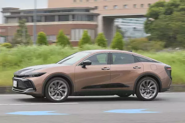 「「別に要らない」がいつしか必須に！　いまじゃ手放せないほど大進化を果たしたクルマの装備４選」の画像