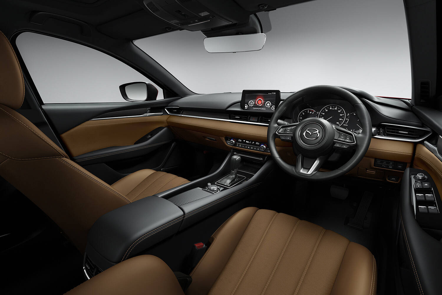 マツダのフラッグシップモデル「MAZDA6」が商品改良！　20周年を記念した特別仕様車も追加