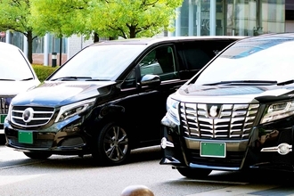 大好きな「クルマの運転」で生きていきたい……はレーシングドライバー以外にもある！　自動運転の脅威も忍び寄る「職業ドライバー」を将来性も含めてまとめてみた