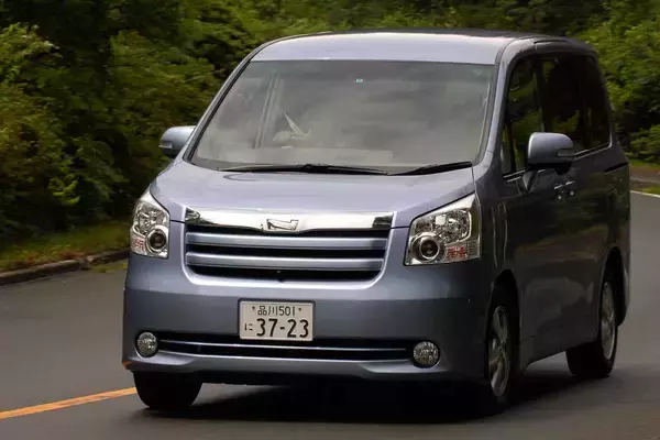 「給料は上がらず物価は高騰！　現代の国民車を考えてみたら昔よりも「グレードダウン」していた」の画像