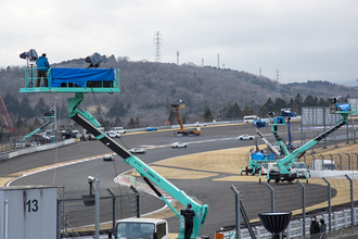 GR86のテレビCM撮影現場に潜入！　歴代ハチロクのど迫力ドリフトに震撼