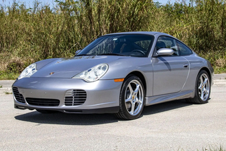 2003年に誕生したポルシェの歴史を変える偉大なる１台！　速さ命で生まれた「911 GT3 RS」【21世紀スーパーカーFILE #029】