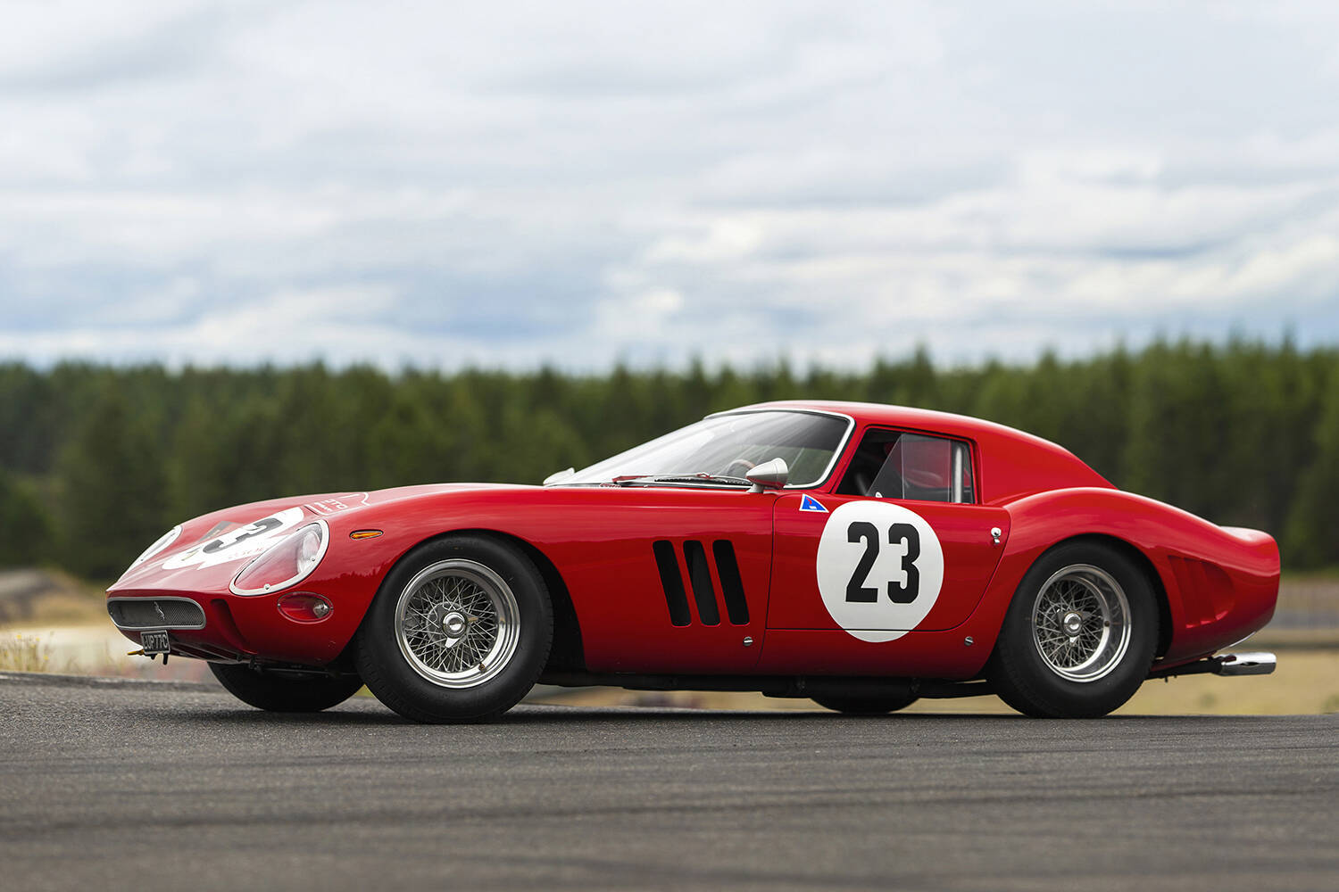 フェラーリ史上もっとも価値あるモデルに異論なし！　最高58億円で落札された「250GTO」は何が凄いのか？