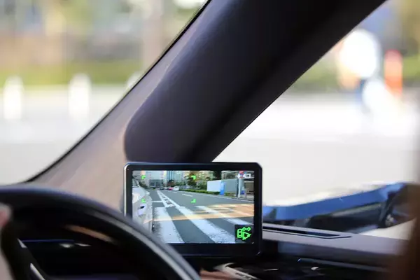 昭和オヤジ泣かせの装備だった！　画期的かと思った「ミラーレス」のクルマが普及しないワケ