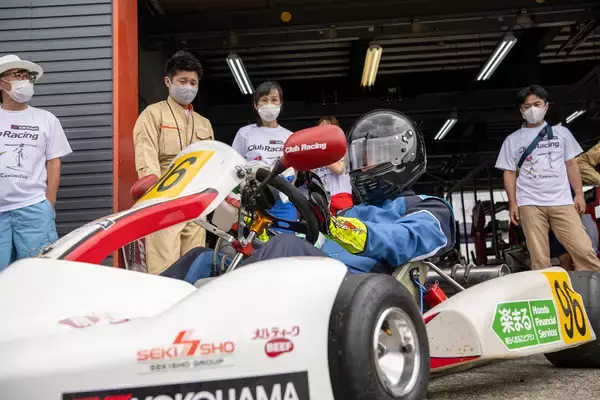 「手軽だが本格的！　感動はスーパーGTと変わらない！　カート初心者編集部員がもてぎのフルコースカートレース「K-TAI」に参戦してみた」の画像