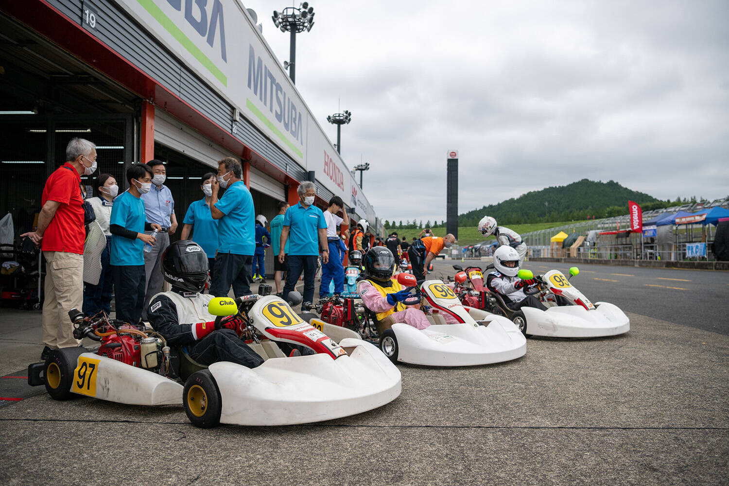 手軽だが本格的！　感動はスーパーGTと変わらない！　カート初心者編集部員がもてぎのフルコースカートレース「K-TAI」に参戦してみた