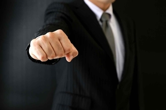 タクシーから乗務員の名札が消えた！　カスハラ対策もインバウンドからは「不安要素」との声