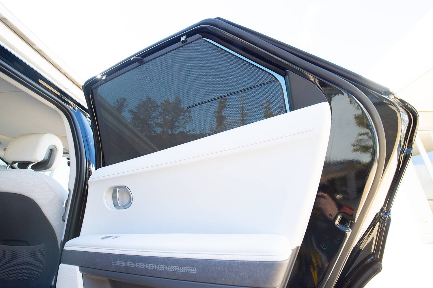 【試乗】日本再上陸の「ヒョンデ」が放つ２台の走りは合格点だった！　課題は「アフターサービス」と「インフラ」