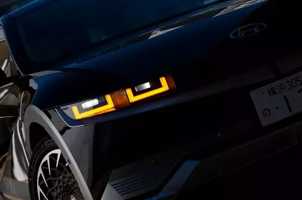 「【試乗】日本再上陸の「ヒョンデ」が放つ２台の走りは合格点だった！　課題は「アフターサービス」と「インフラ」」の画像