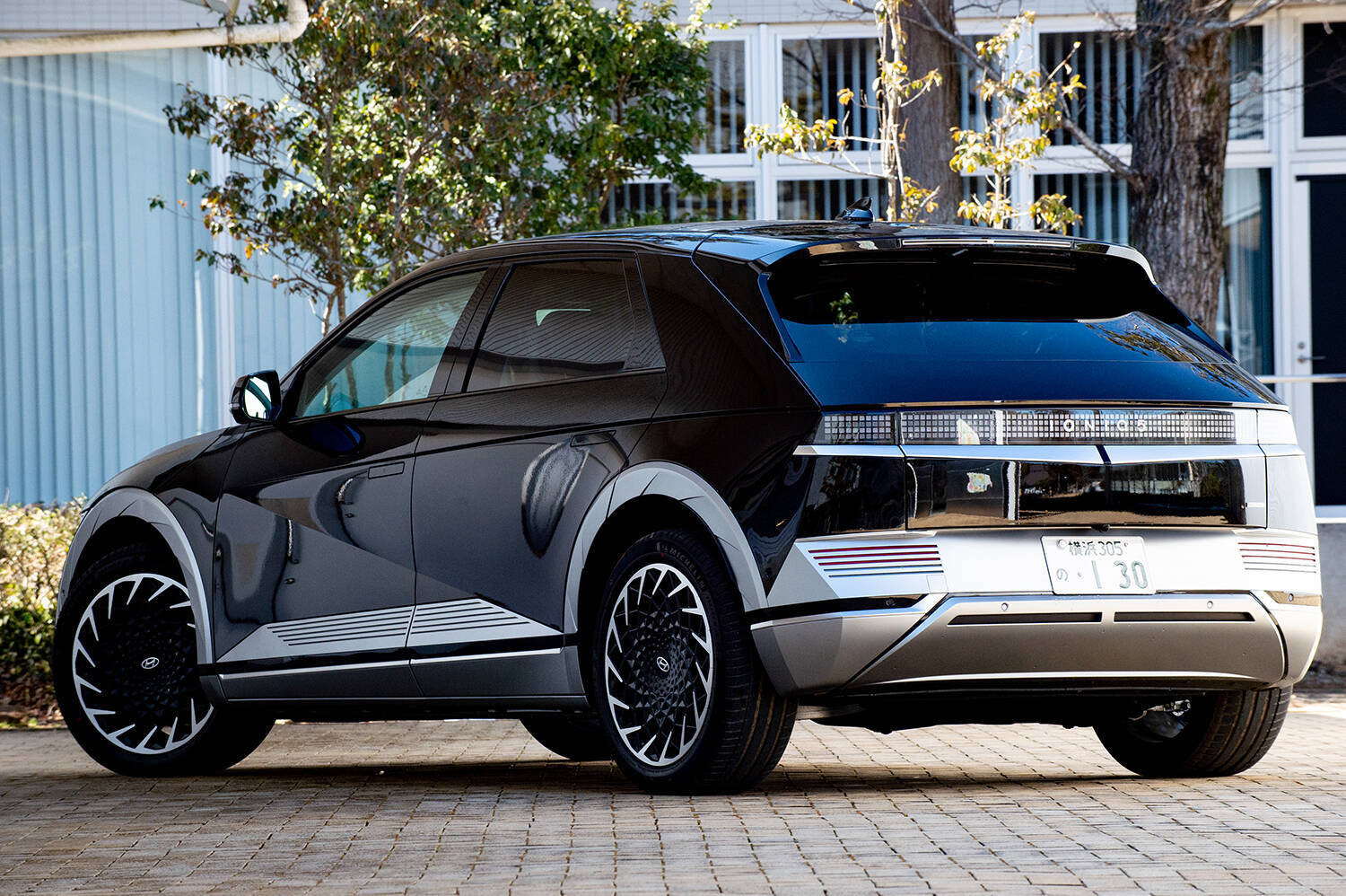 【試乗】日本再上陸の「ヒョンデ」が放つ２台の走りは合格点だった！　課題は「アフターサービス」と「インフラ」