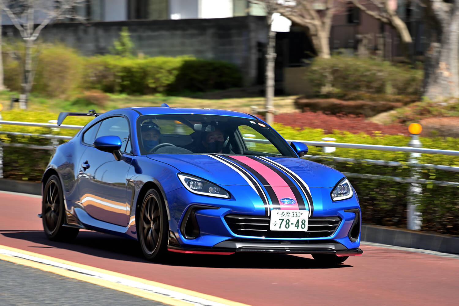 「運転が上手くなる」チューニングパーツがSTIから出ているってホント？　真偽をBRZに装着して試してみた！