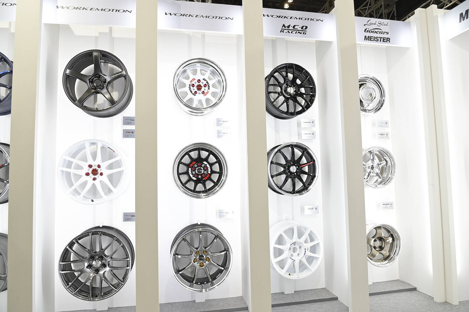 ダイヤモンドの煌めきをもつ24インチのド迫力ホイールに圧倒される！　最新ホイールがずらり並ぶWORKブース【東京オートサロン2023】