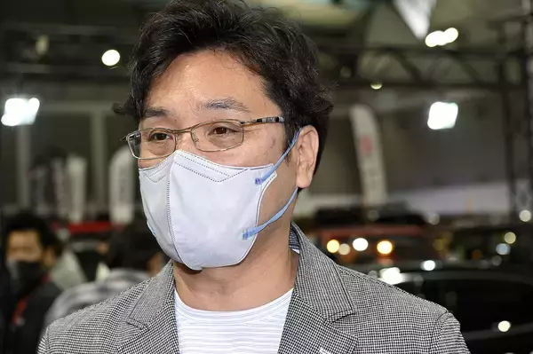 「KUHLが作るとSUVがここまでサイバーに！　新ブランド「ヴラーヴァ」のRAV4がホットすぎる」の画像