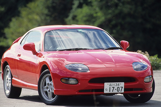 いまはタイプＲだがかつてのFF王者は三菱FTO！　日本カー・オブ・ザ・イヤーに輝いた激熱のスポーツモデル!!