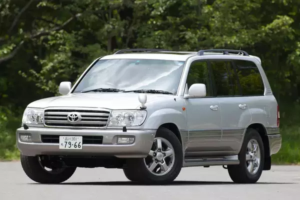 「シャコタン化したな……と思ったらタイヤないじゃん！　人ごとじゃない「盗難地獄」を見た男の悲惨すぎる末路」の画像