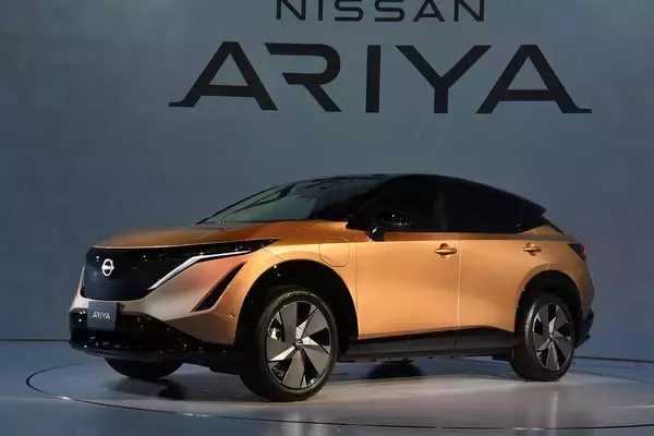 「販売分析のスペシャリストが選んだ「今年のクルマ」！　寸前までヴェゼルが１位だったが……最後にノートに10点を入れたワケ」の画像