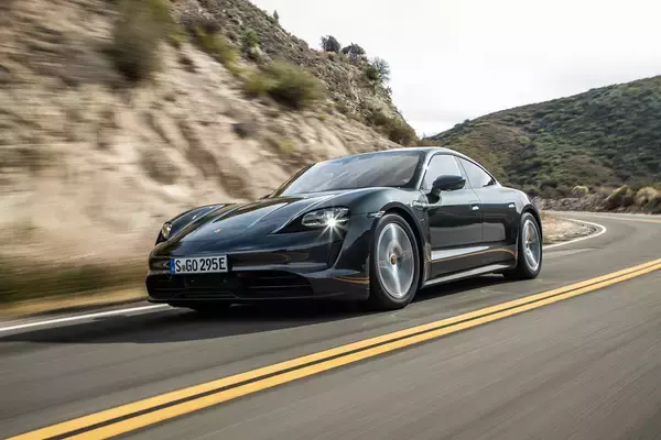 「ポルシェは最初から電動+4WDだった！　【清水和夫ポルシェを語るVol.1】」の画像