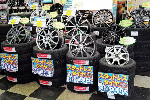 「冬タイヤを履くときの「ホイール」はどうする？　この時期重要が急増するスタッドレス用ホイールの賢い選び方」の画像