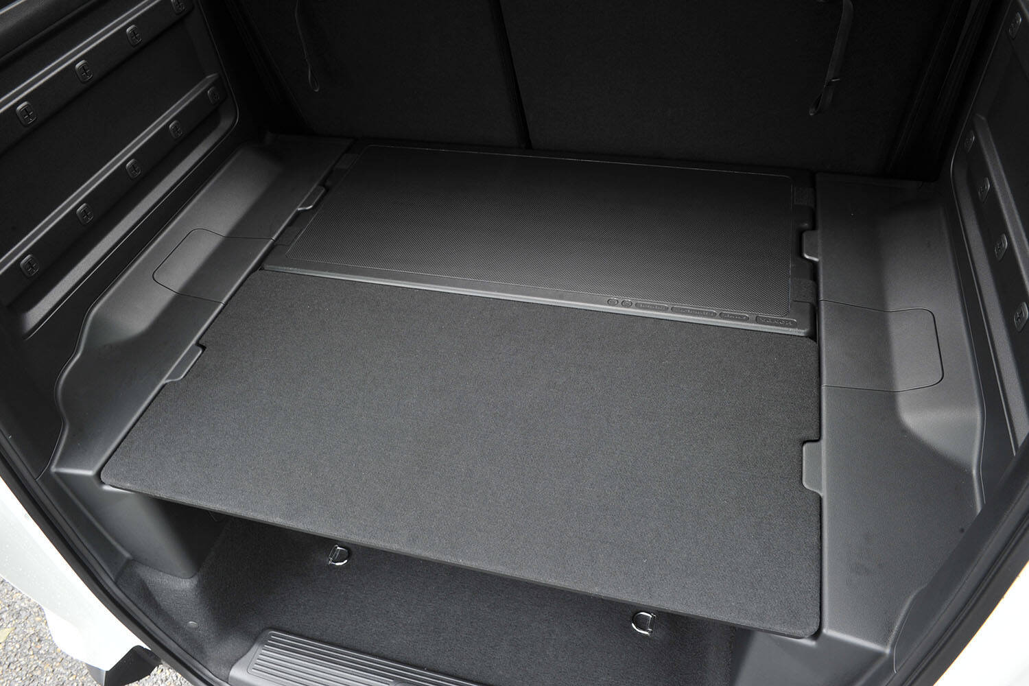 売れ筋のコンパクトミニバン「ホンダ・フリード」の魅力に迫る！