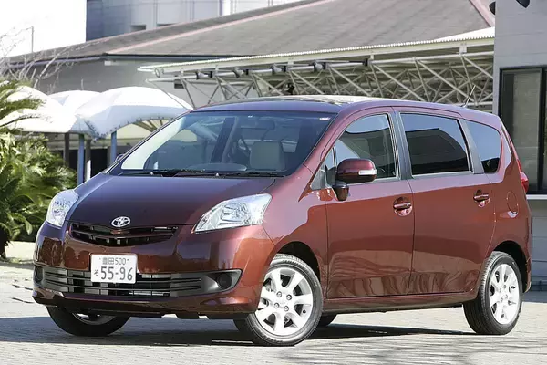 「販売終了……と思ったら「そのままの姿」でただいま！　まさかの復活を果たしたクルマ３選」の画像