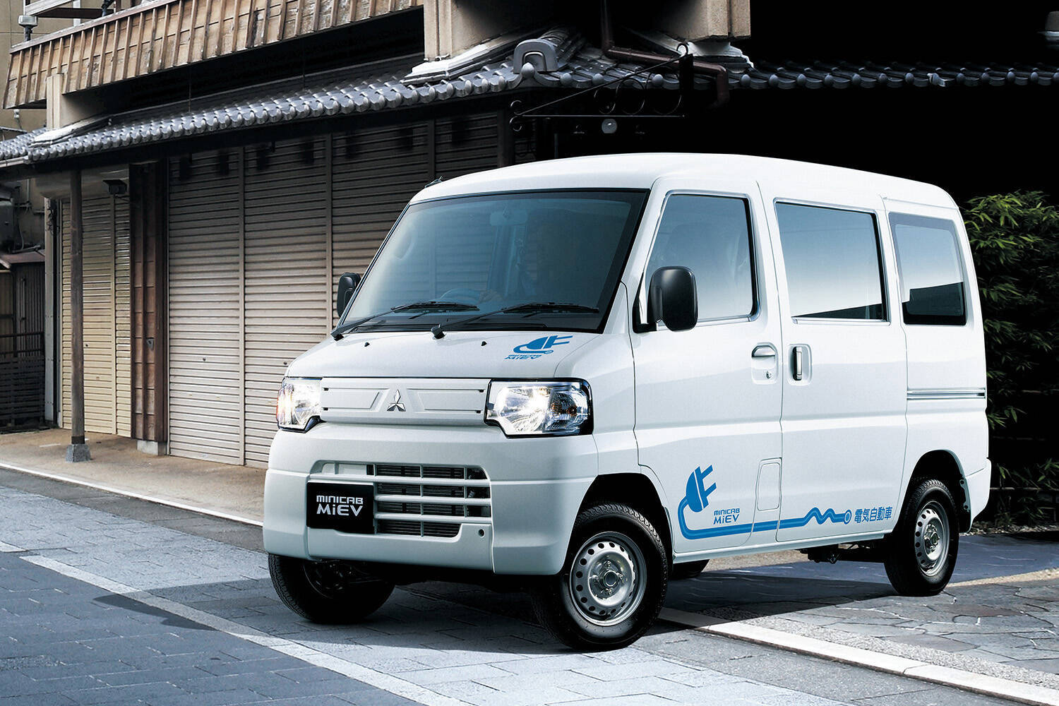 販売終了……と思ったら「そのままの姿」でただいま！　まさかの復活を果たしたクルマ３選