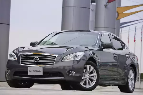 「現在はスカイラインのみ！　かつて勢いのあった日産のセダンモデルを振り返る」の画像