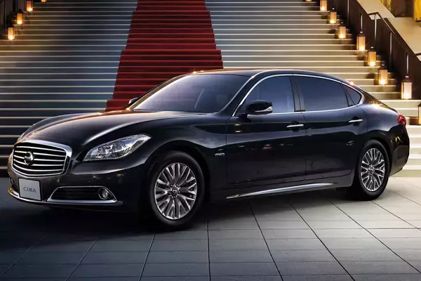 「現在はスカイラインのみ！　かつて勢いのあった日産のセダンモデルを振り返る」の画像