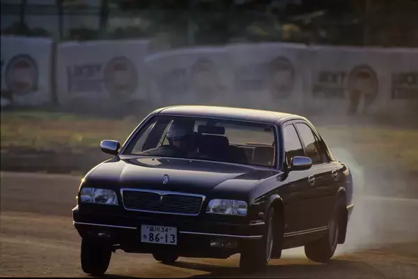 「現在はスカイラインのみ！　かつて勢いのあった日産のセダンモデルを振り返る」の画像