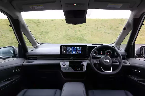 「新型日産セレナの室内を徹底調査！　「イイとこ」「もう一歩なところ」を本音で解説」の画像