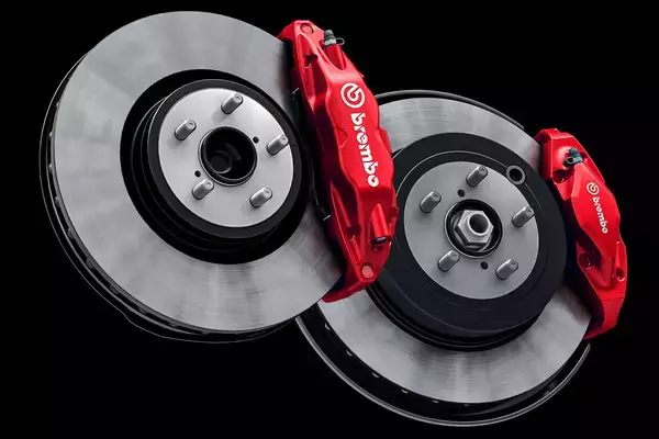 「AE86の40周年を記念した特別なGR86は200台限定！　一部改良を実施して特別仕様車「RZ"40thアニバーサリー・リミッテッド"」を設定」の画像