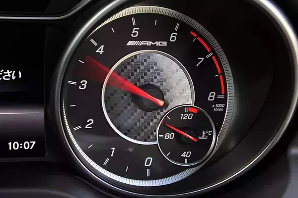 「「ふんわりアクセル」は意味ナシどころかマイナス!?　賛否両論渦巻く施策の真実は？」の画像