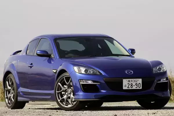「「値段から車重からパワーまで」発売前から予想合戦の嵐！　かつて自動車雑誌が追いかけまくったクルマ５台」の画像