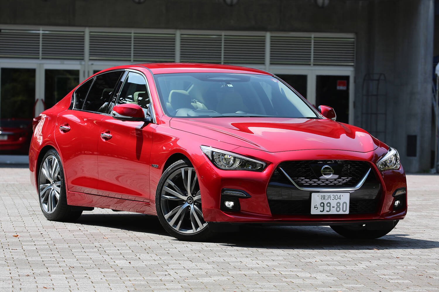 バカ売れ王者はどこで間違えたのか？　昔は「売れまくった」のにいまや「どうした？」なクルマ４台