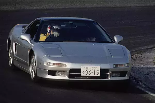 「クルマ好きが言う走りなら「ミッドシップ」って本当？　そんなにいいのに採用車が少ないのはナゼ」の画像